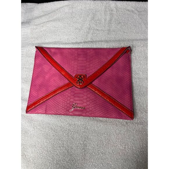guess‎ clutch purse - Picture 1 of 7